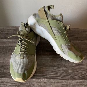 Nike Huarache Casual Shoes